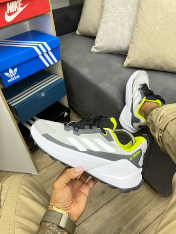 Tenis 0525-279