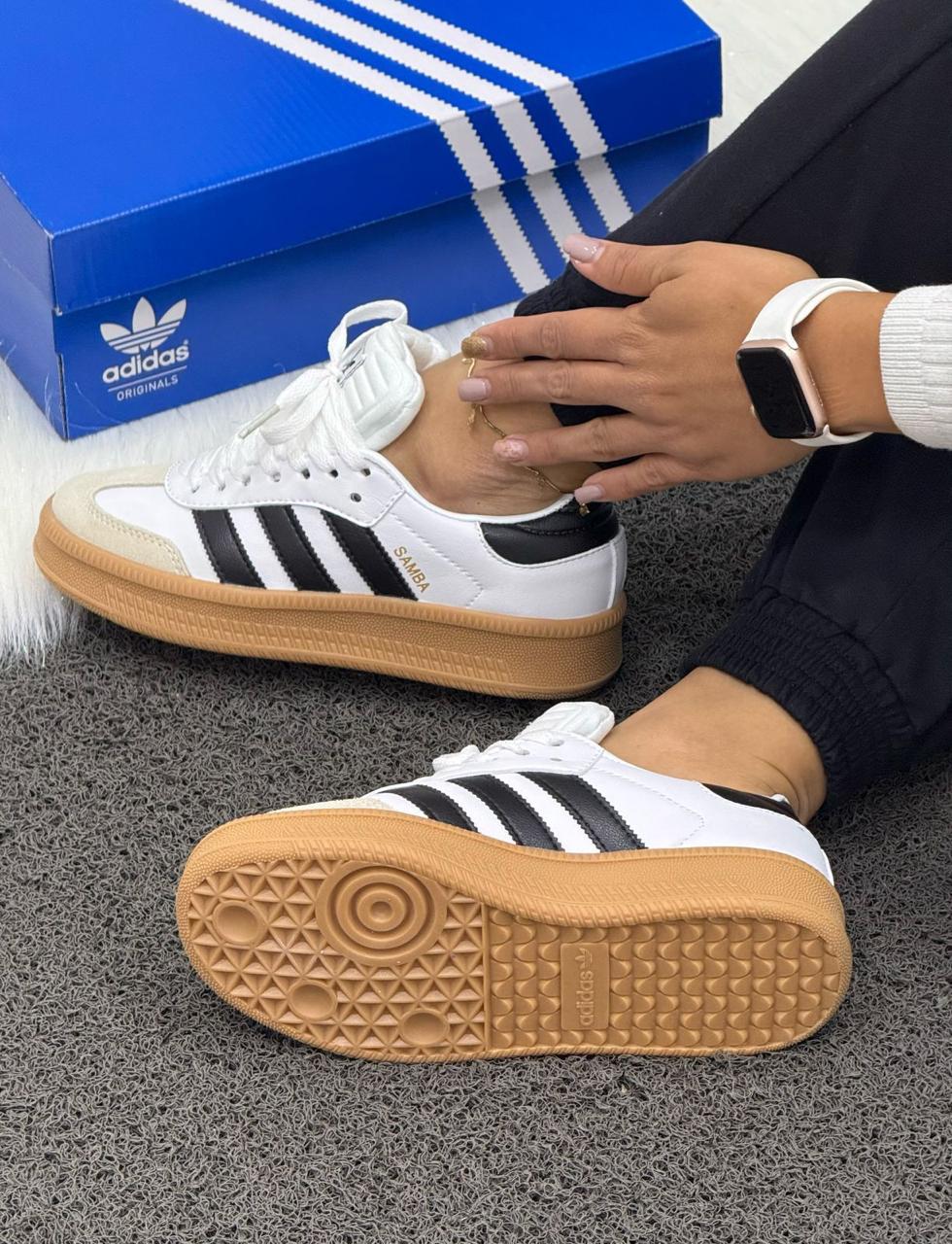 Tenis 0625-051