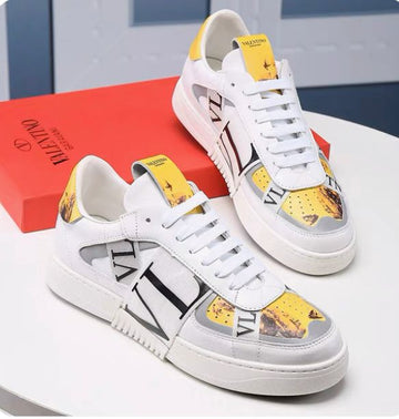 VALENTINO0523-01