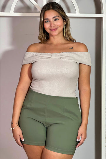 Blusa plus cuello bandeja talla grande camel dyaboo DP02071