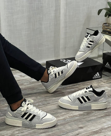 Tennis 0823-67