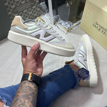 Tennis 0823-75