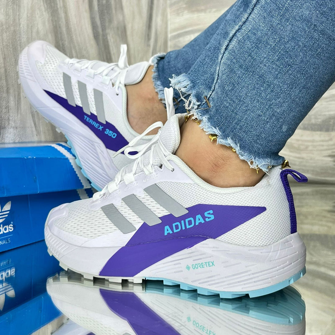 Tenis 0424-005