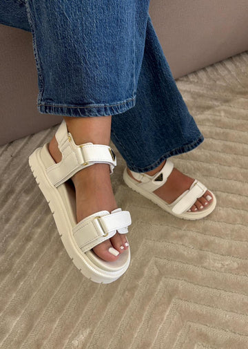 Tenis 0526-440