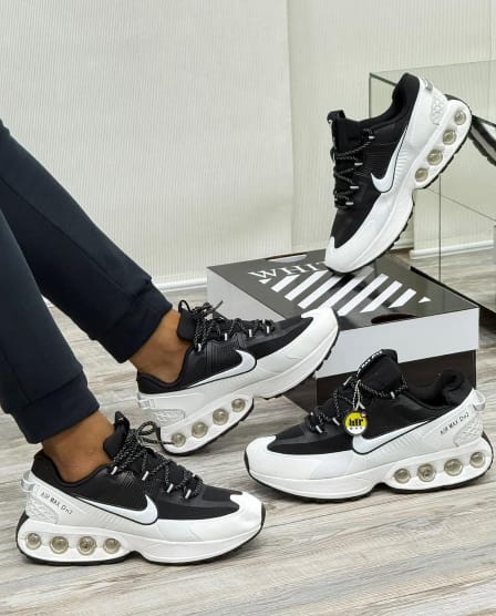 Tenis NIKE para hombre en tonos blanco x negro