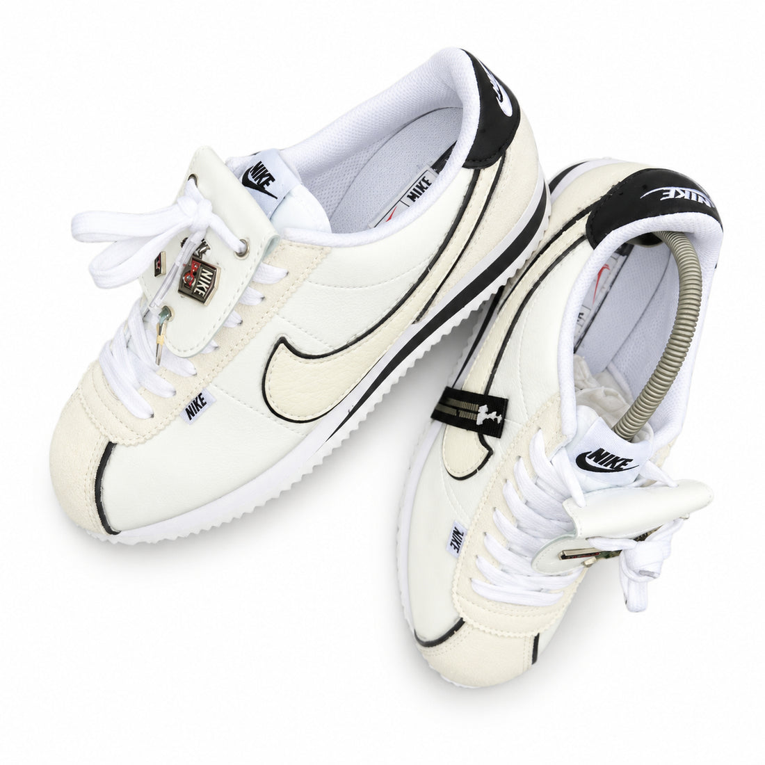 Tenis 1026-H114 — NIKE — fotografía de catálogo desde original del proveedor