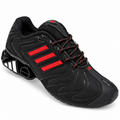 1026-H133 ADIDAS NEGRO X ROJO — vista individual evidenciada en JU-O011, fondo blanco