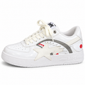 1026-H135 BAPE BLANCO — vista individual evidenciada en JU-O071, fondo blanco