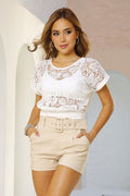 Blusa DF02292 Blusa manga corta silueta ajustada para mujer. Elaborada en encaje dyaboo crudo 2