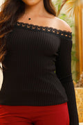 Blusa DF02317 cuello bandeja, para mujer, elaborada en spandex dyaboo color negro 2