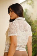 Blusa DF02366 para mujer con diseño floral y transparencias sutiles dyaboo color beige 2
