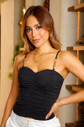 Blusa DF02411 fruncido con tiras decorativas, elaborada en spandex para mujer dyaboo- negro