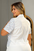 Blusa DP21046  para mujer, elaborada en poliester con encaje floral dyaboo azul 3