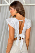 Blusa corta manga corta ojalillo para mujer DF01497 dyaboo crudo blanco