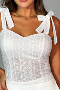 Blusa sisa corta DF01520 elaborada en ojalillo para mujer dyaboo crudo 2