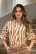 Camisera Corta DF21330 para mujer dyaboo camel