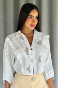Camisera Corta DF21344 encaje bordado y tela lisa para mujer dyaboo crudo