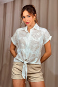 Camisera DF21293 para mujer, silueta semi ajustada, elaborada en poliéster con bordado dyaboo color camel 1