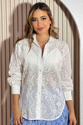 Camisera  Oversize DF21208-1 elaborada en ojalillo para mujer dyaboo blanca 1