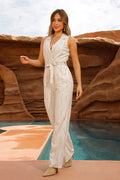 Enterizo DF11057  para mujer largo en lino color beige con finas líneas verticales en contraste dyaboo color beige 2