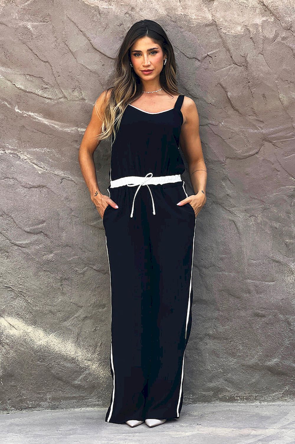 Enterizo Largo para mujer dyaboo negro DF11035