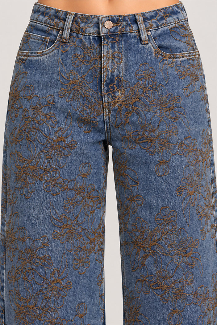 Jean Recto HF22064 para mujer dyaboo indigo bordado