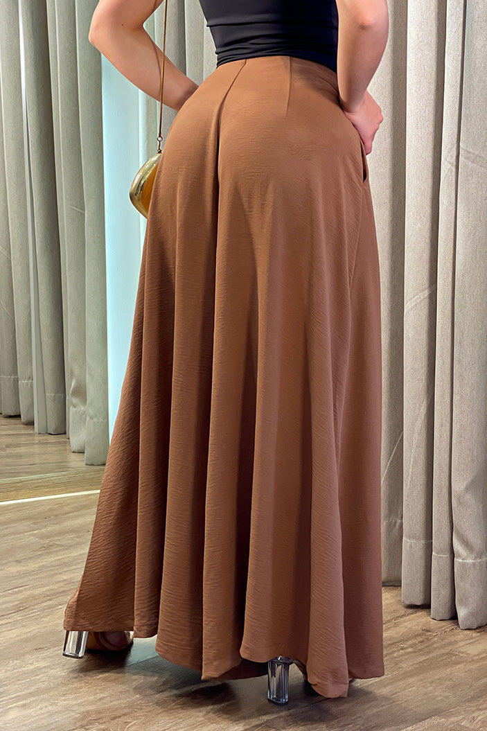 Pantalón  1106010 Palazo silueta suelta para mujer, elaborado en chalis con poliéster dyaboo color cafe 2