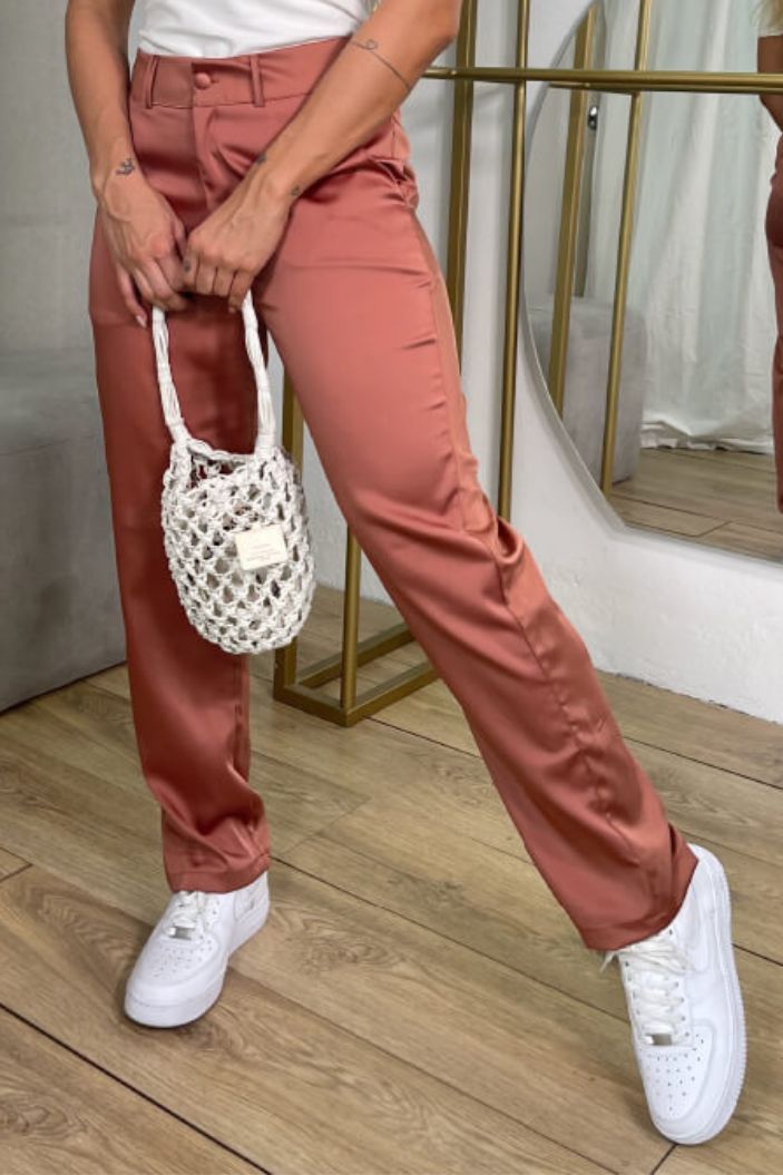 Pantalón Satinado para mujer dyaboo 1890032 almendra