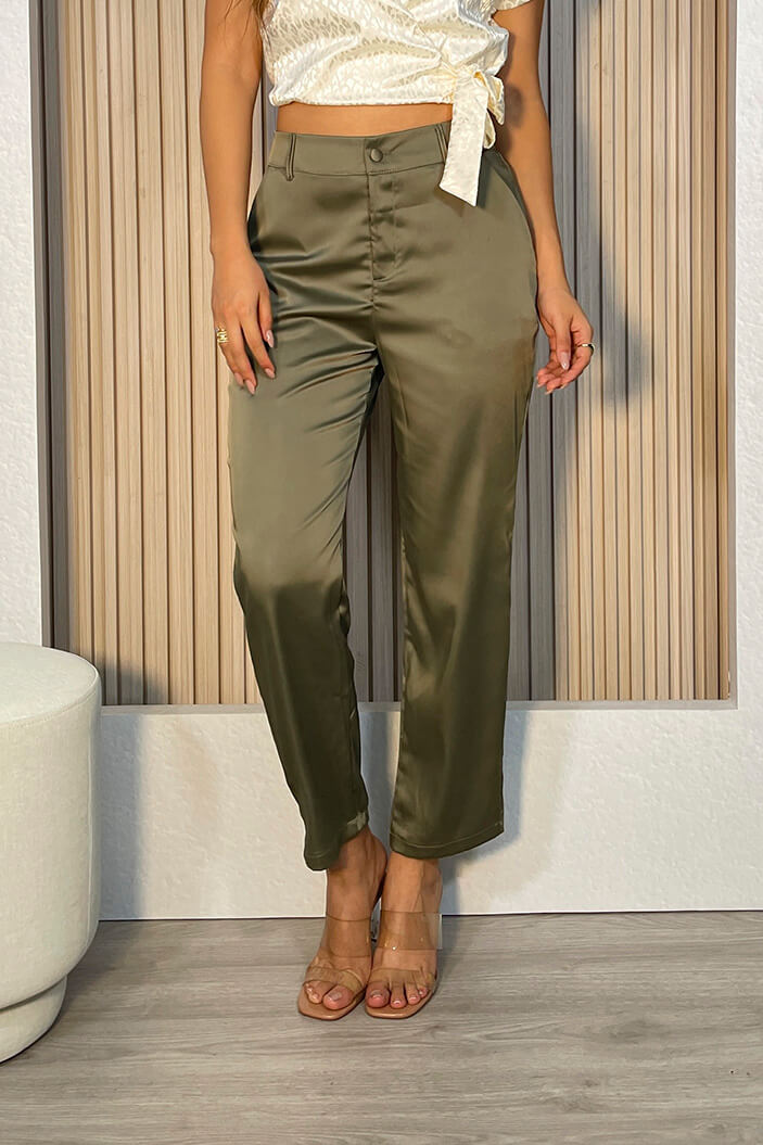 Pantalón Satinado para mujer dyaboo 1890032 verde militar