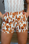 Short DF08149 para mujer tiro alto destaca por su original estampado con formas abstractas dyaboo color camel