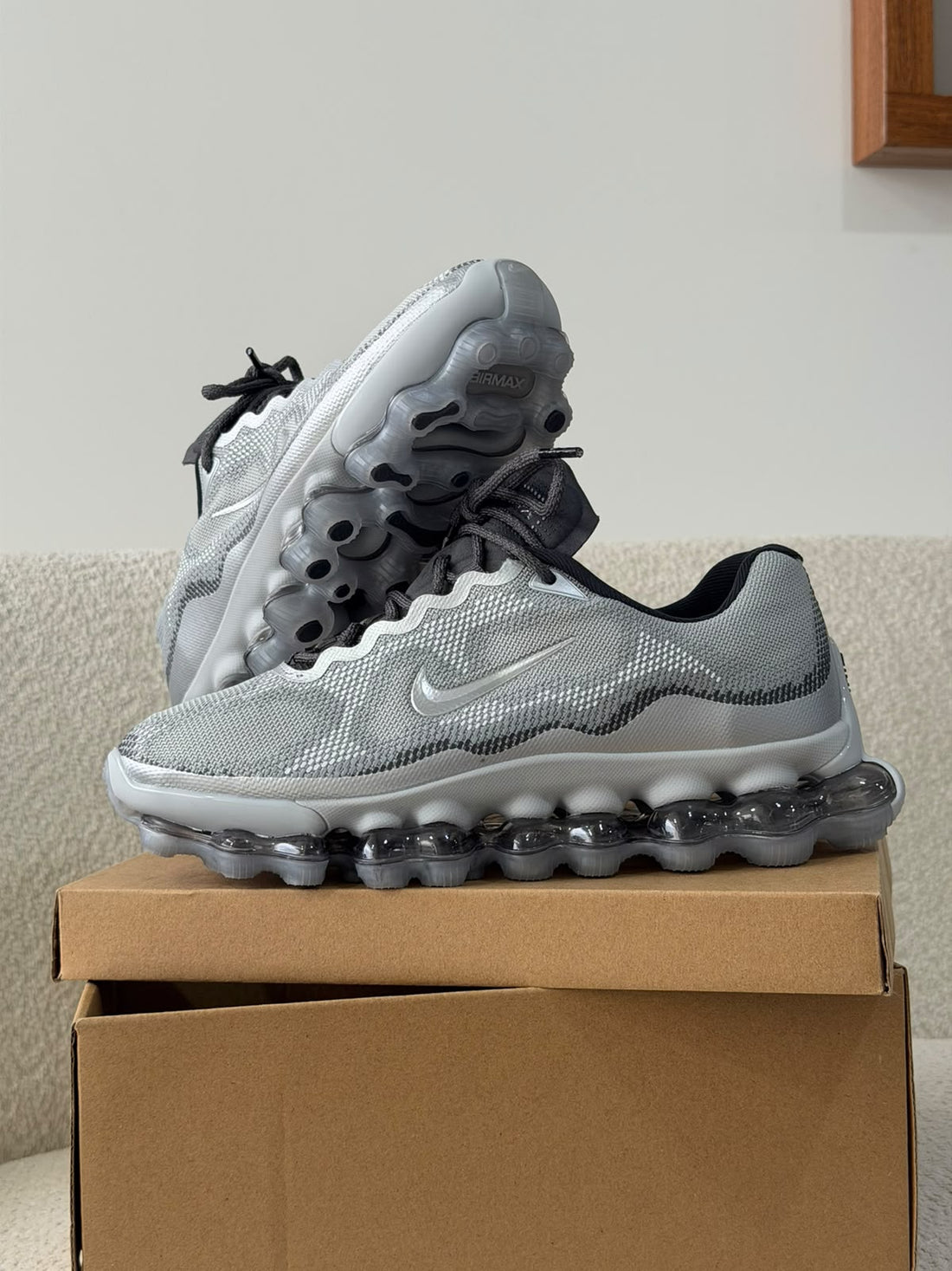 H080 GRIS
