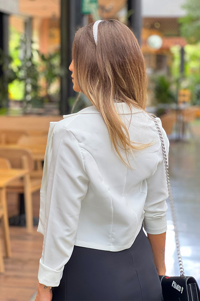 blazer corto para mujer 1190002 dyaboo crudo blanco