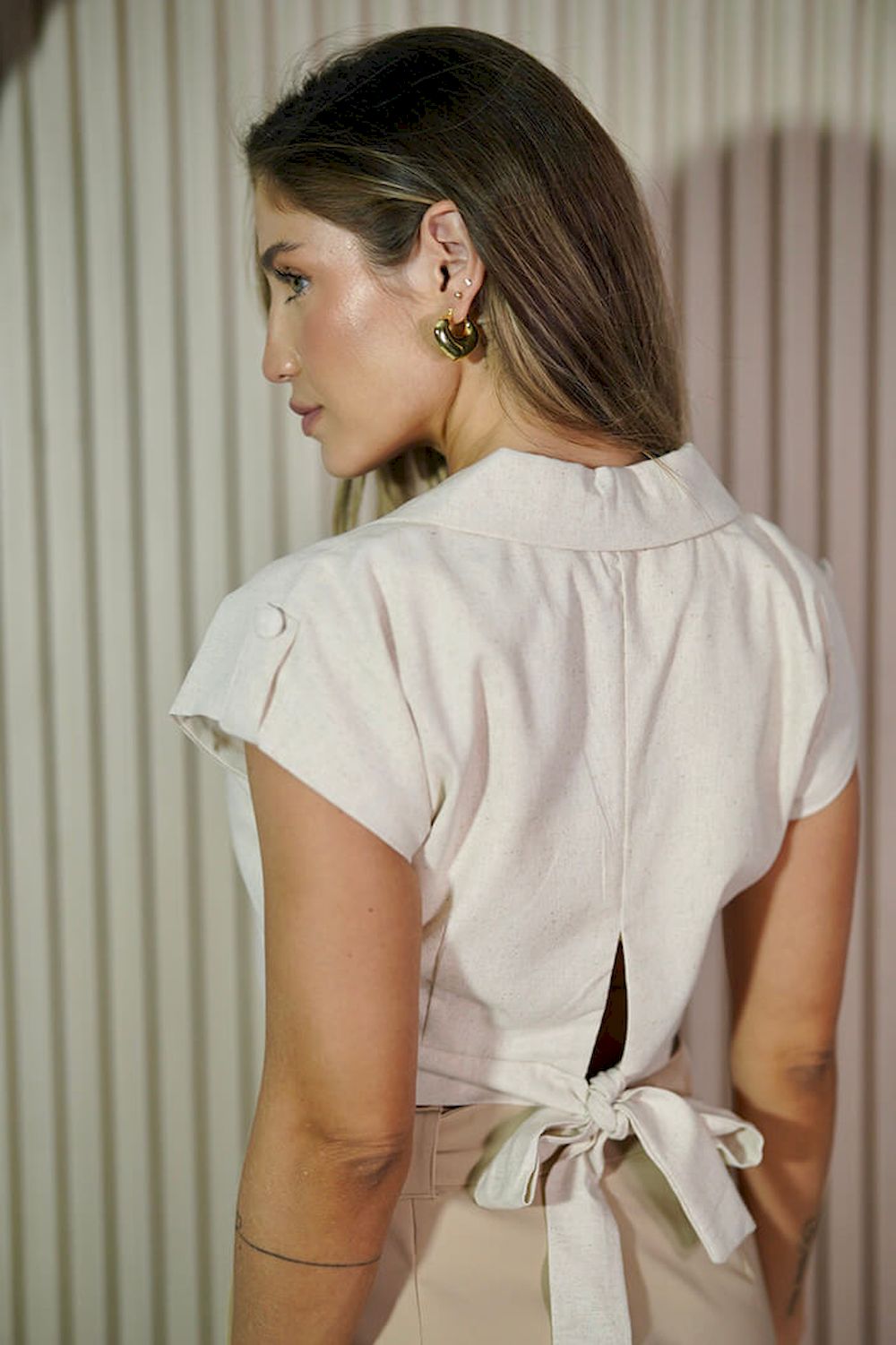blusa corta lino beige dyaboo DF01479