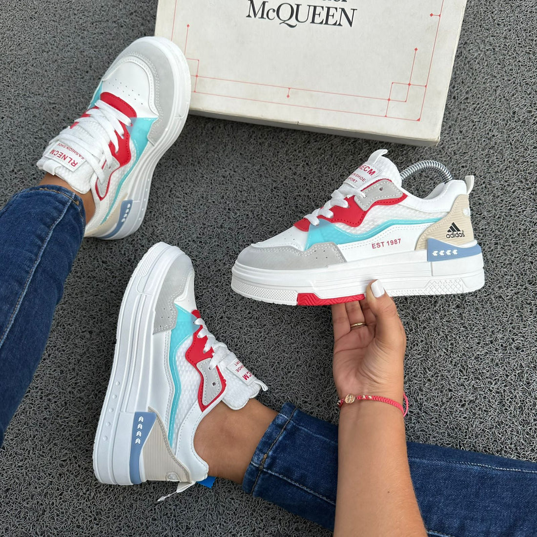 Tennis 0723-56