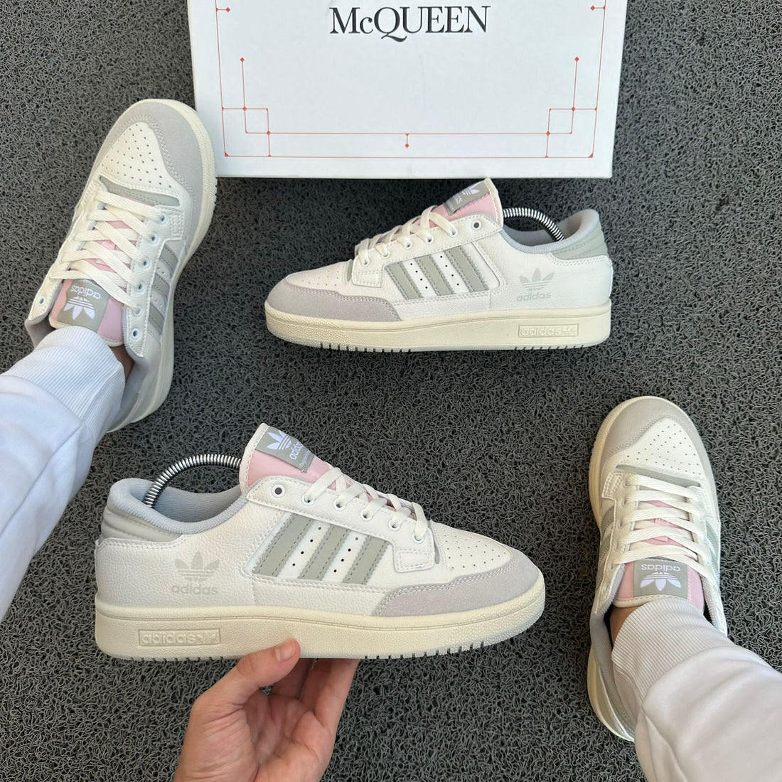 Tennis 0723-76