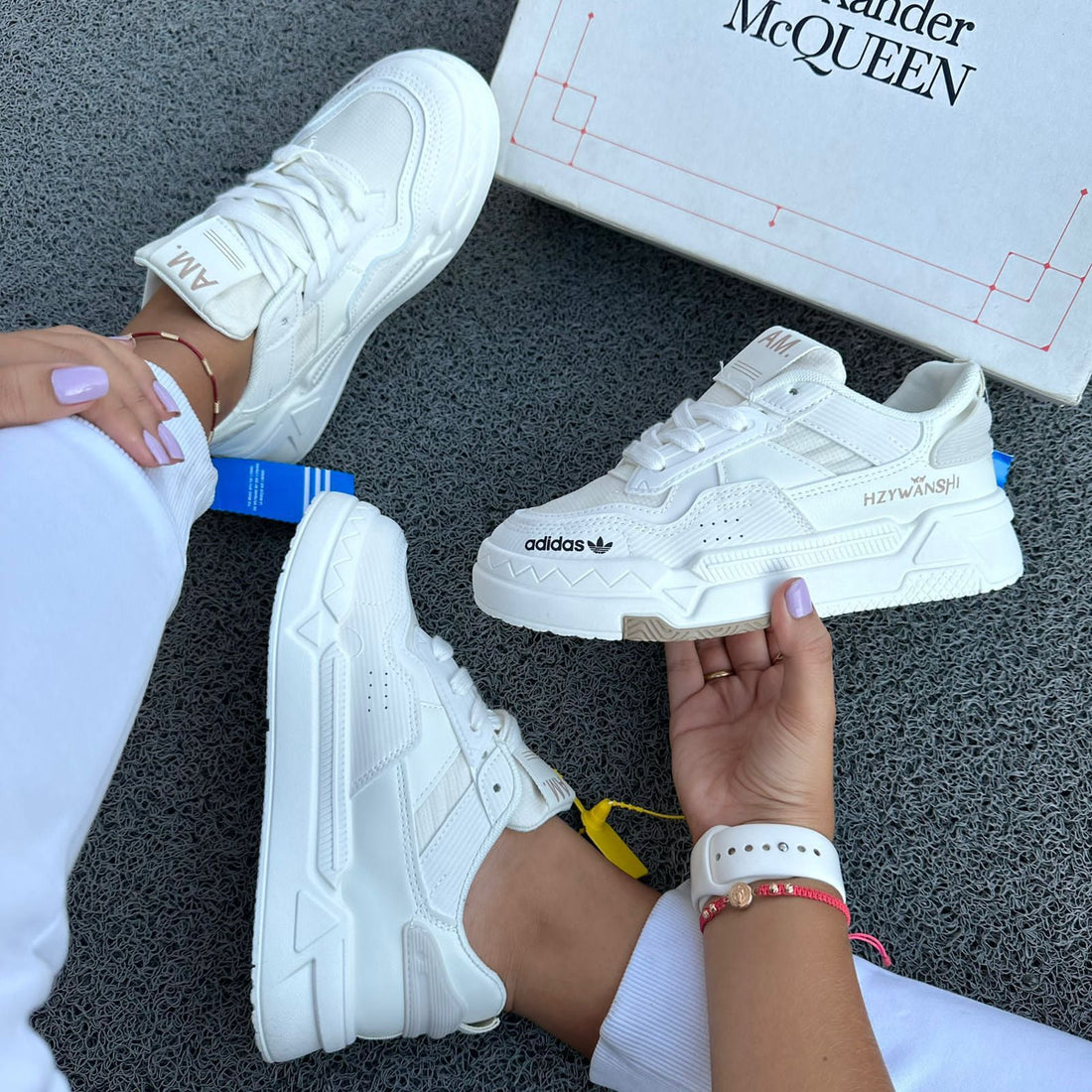 Tennis 0723-77