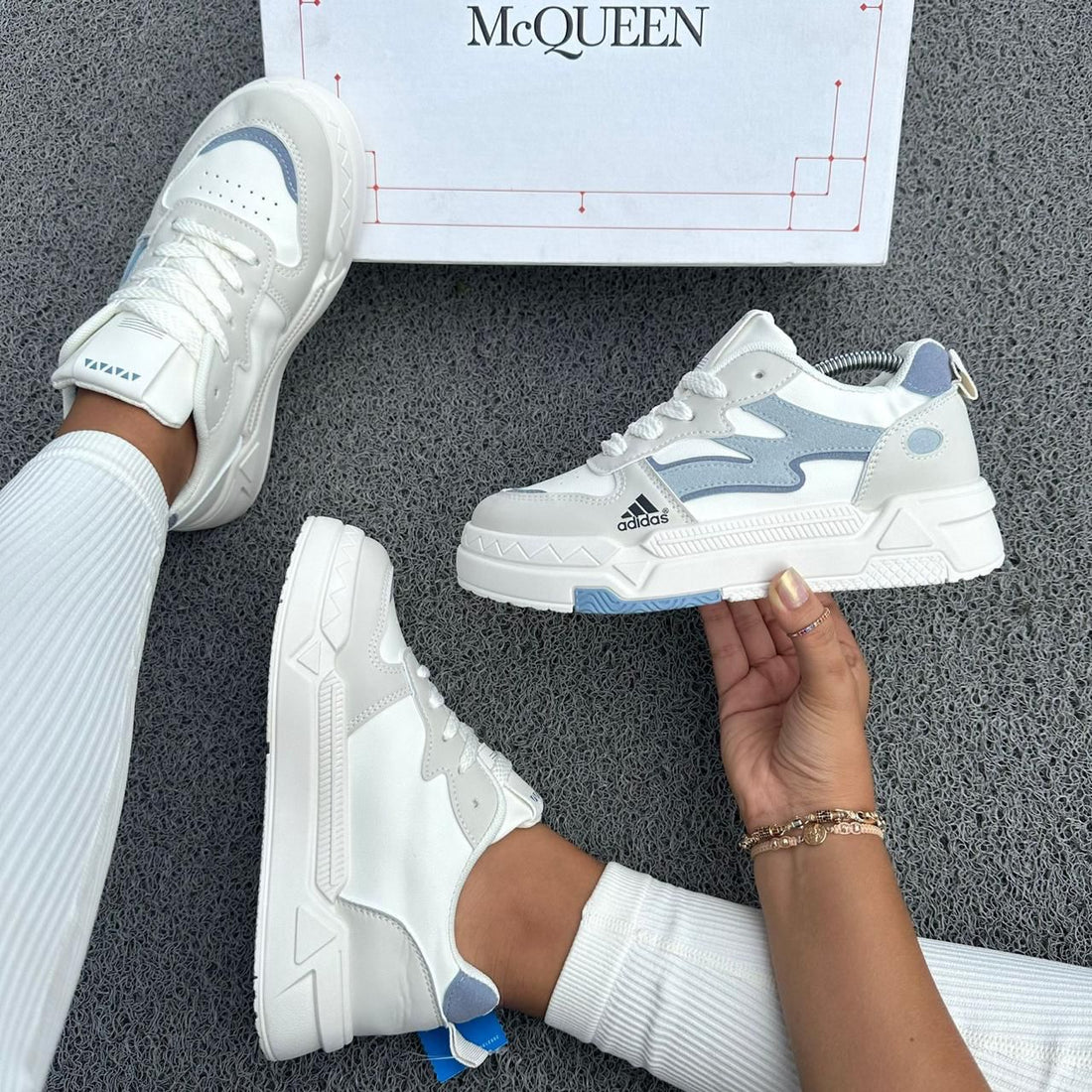 Tenis 1023-17