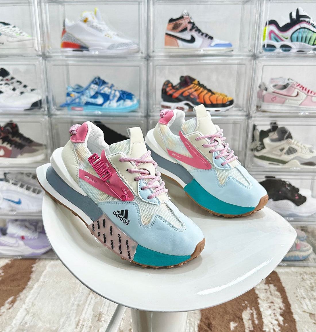 Tenis 1023-25